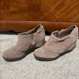 Dr. Scholl's Taupe Ankle Booties